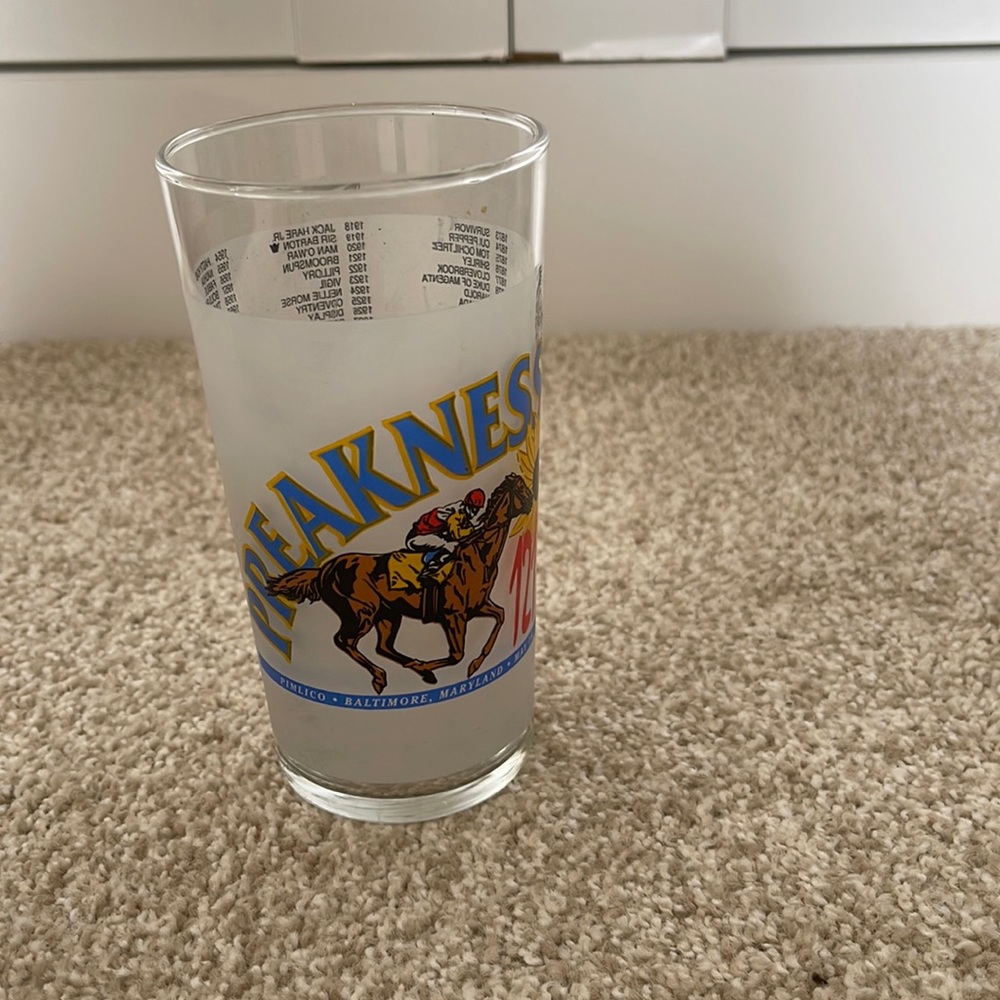 Derby 🐎 glassware